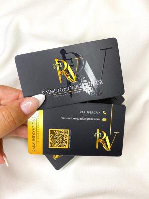 Cartão de Visita com Verniz Localizado Couchê Fosco 300g Tamanho 8,7x4,7 cm 4x4 Verniz localizado Corte reto 